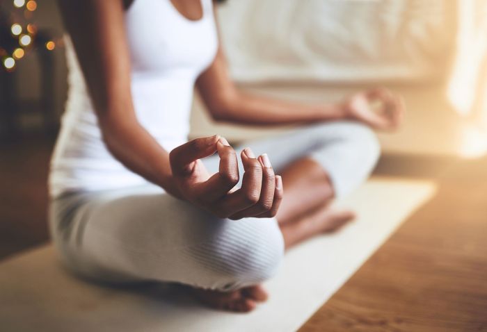 Holistic meditation techniques northwell How to use yoga for holistic wellness